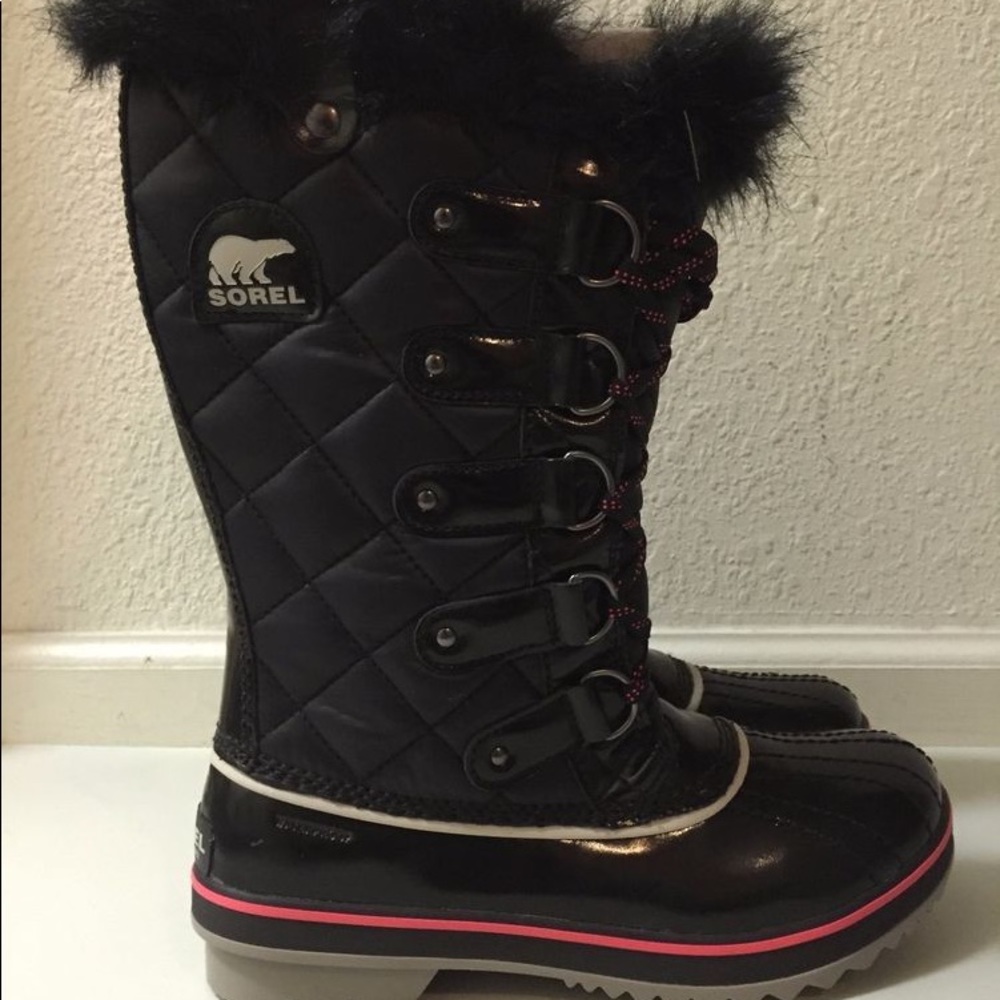 FLASH SALE!!!! Sorel Women’s Snow Boots